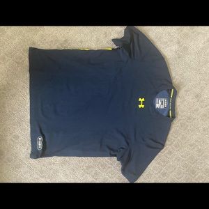 UA medium navy and yellow trim heat gear shirt